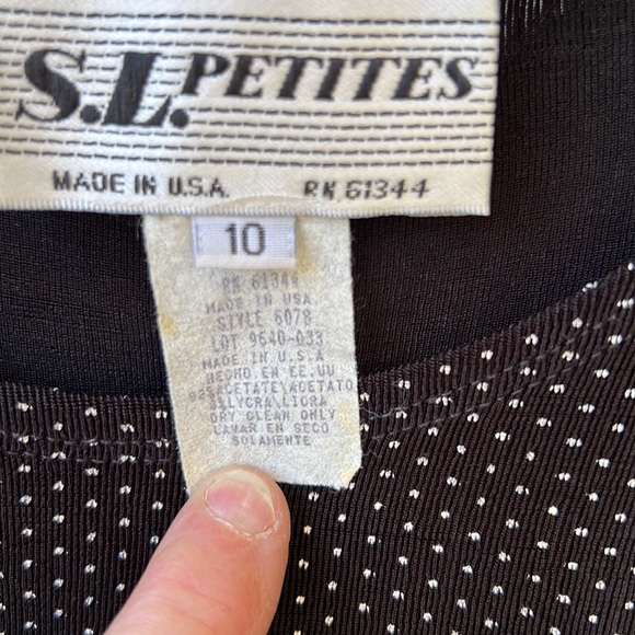 S.L. Petites. Fits petite 2-4. Black with white dots - Picture 5 of 5